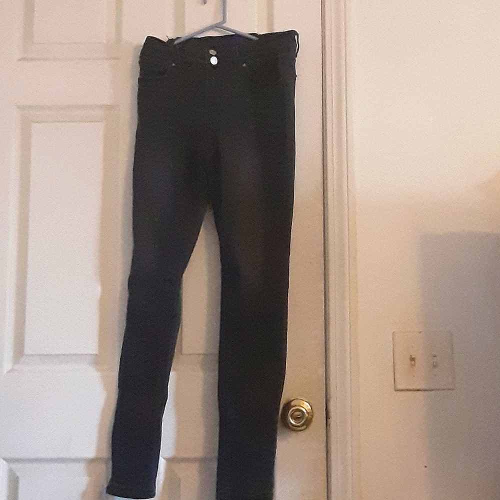 Skinny jeans